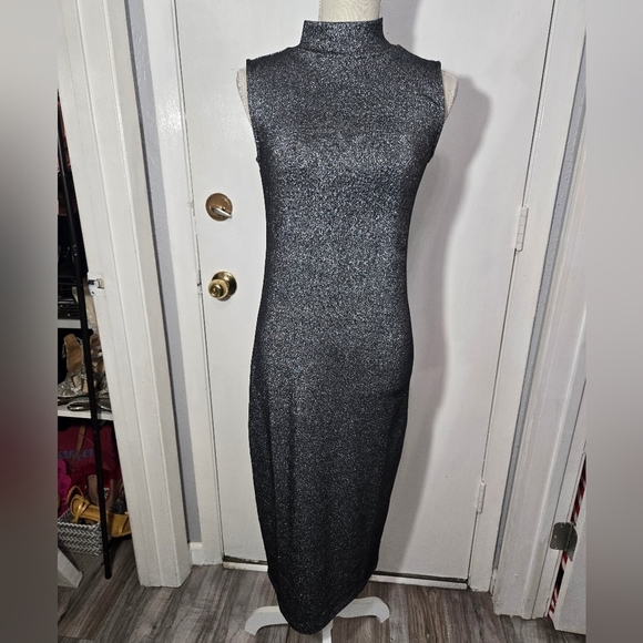 Gap Metallic Mockneck Midi Dress Sz Small Tall Like New - Picture 10 of 10